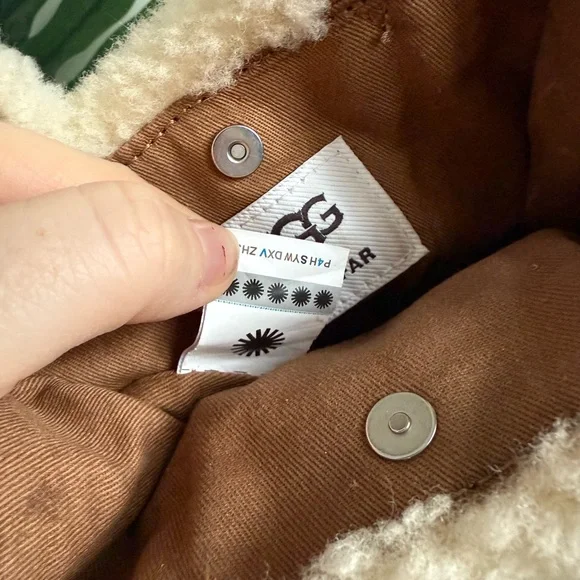 Telfar Brown and Cream Shearling Mini Bag - Picture 8 of 9